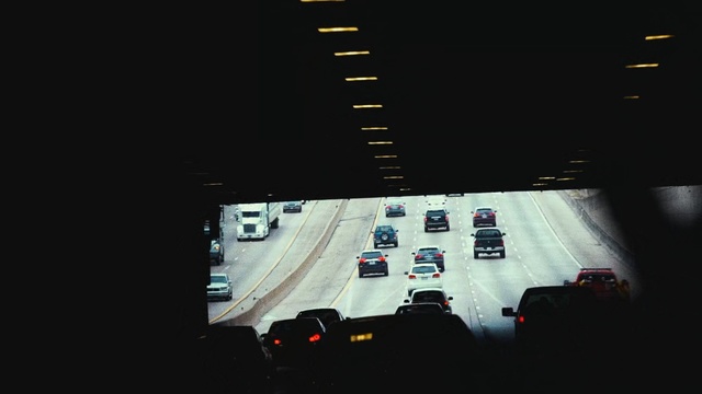 Video Reference: Light, Night, Sky, Road, Infrastructure, Technology, Traffic, Architecture, Photography, Electronic device