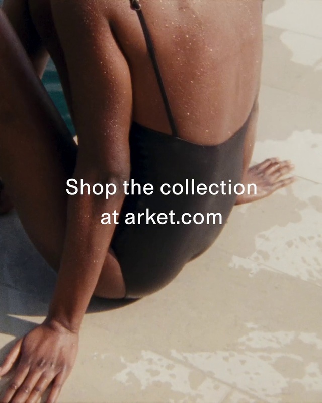 Video Reference: Human leg, Leg, Thigh, Joint, Skin, Arm, Foot, Calf, Hand, Elbow