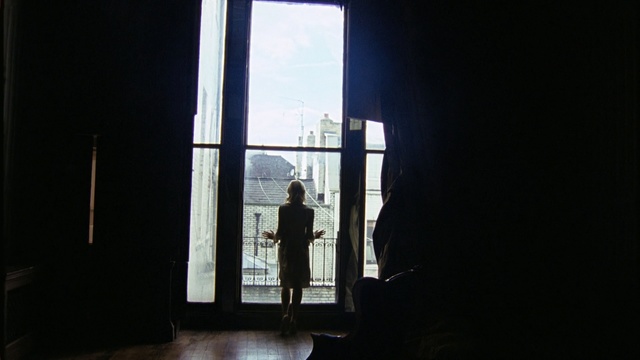 Video Reference: window, architecture, darkness, building, glass, daylighting, sky, Person