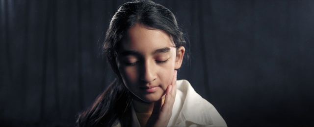 Video Reference: Face, Hair, Beauty, Nose, Head, Eyebrow, Skin, Chin, Hairstyle, Forehead