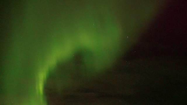 Video Reference: Green, Aurora, Nature, Light, Atmospheric phenomenon, Sky, Atmosphere, Water, Night, Space