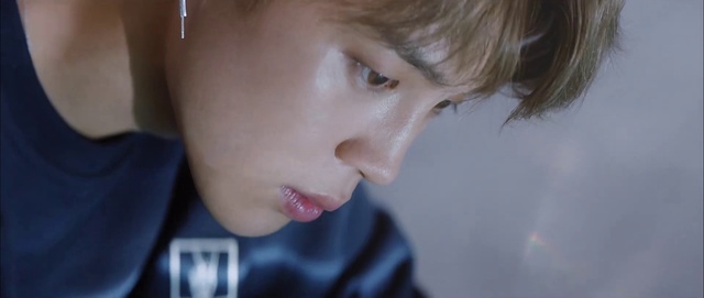 Video Reference: Face, Hair, Nose, Cheek, Skin, Facial expression, Chin, Forehead, Lip, Head