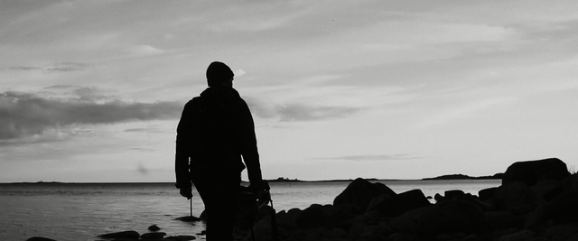 Video Reference: sky, white, black, sea, photograph, black and white, water, cloud, silhouette, monochrome photography, Person