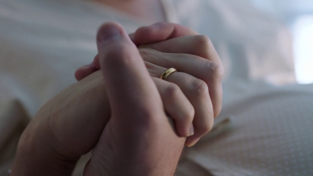 Video Reference: Finger, Hand, Nail, Skin, Gesture, Thumb, Child, Baby, Ring