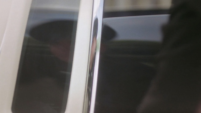 Video Reference: electronic device, technology, gadget, glass, electronics, window, angle