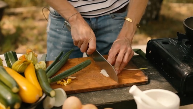 Video Reference: Food, Vegetable, Knife, Plant, Local food, Cuisine, Produce, Recipe, Vegan nutrition, Vegetarian food, Person