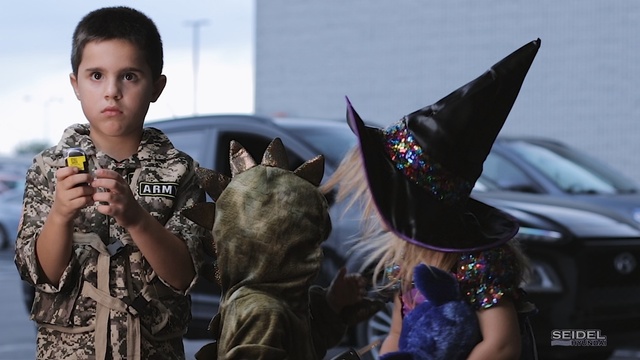 Video Reference: children, girl, boy, halloween, car, Person