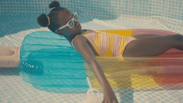 Video Reference: Recreation, Swimming, Back, Swimmer, Leisure, Person