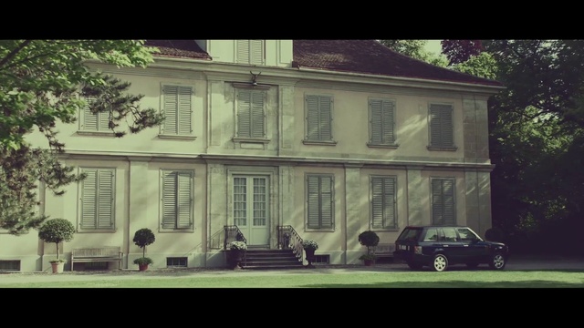 Video Reference: House, Home, Property, Building, Architecture, Neighbourhood, Mansion, Residential area, Historic house, Estate