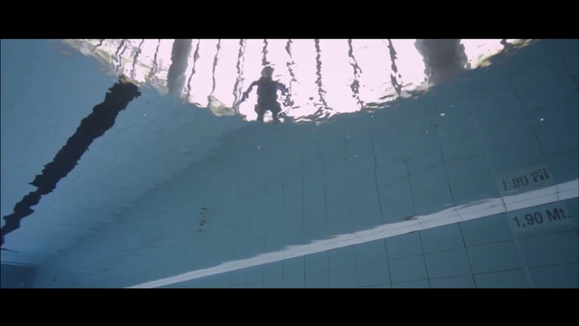 Video Reference: blue, sky, light, atmosphere, geological phenomenon, water, line, sunlight, biome, screenshot