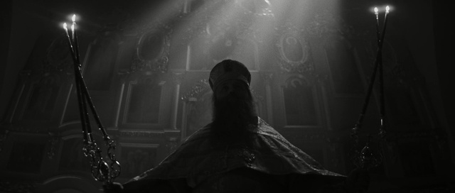 Video Reference: Black, Darkness, Monochrome photography, Light, Black-and-white, Monochrome, Atmospheric phenomenon, Photography, Atmosphere, Movie