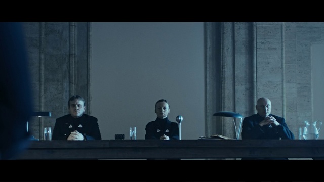 Video Reference: Conversation, Screenshot, Adaptation, Scene, Performance, Sitting