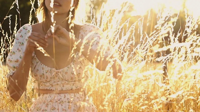 Video Reference: People in nature, Light, Sunlight, Yellow, Grass family, Summer, Dress, Grass, Photography, Plant