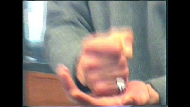 Video Reference: Finger, Hand, Thumb, Mouth, Flesh, Muscle, Photography, Gesture, Selfie