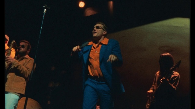 Video Reference: Performance, Entertainment, Music artist, Performing arts, Music, Singing, Event, Song, Singer, Musician