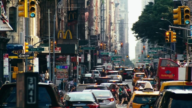 Video Reference: Urban area, Traffic, Traffic congestion, Metropolis, Mode of transport, Motor vehicle, Transport, Town, Metropolitan area, Thoroughfare