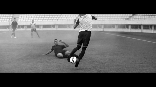 Video Reference: Football, Soccer ball, Soccer, Freestyle football, Ball, Football player, Sports, Player, Kick, Ball game