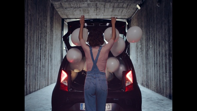 Video Reference: Snapshot, Muscle, Chest, Shoulder, Fun, Room, Photography, Barechested, Flesh, Back, Person