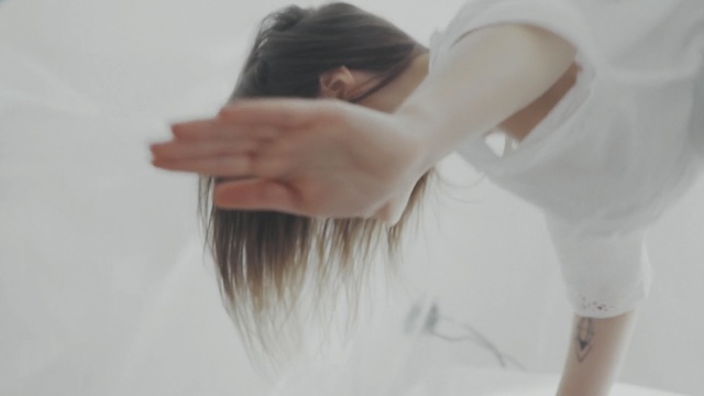 Video Reference: Hair, White, Hairstyle, Long hair, Shoulder, Hand, Neck, Black hair, Brown hair, Photography