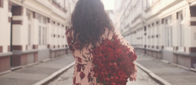 Video Reference: Hair, Red, Street fashion, Hairstyle, Beauty, Fashion, Long hair, Dress, Shoulder, Outerwear