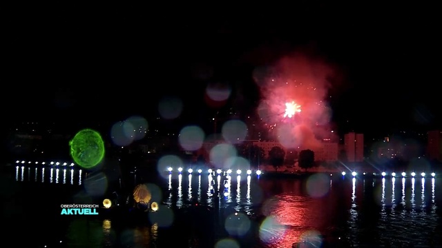 Video Reference: Fireworks, Night, Midnight, Light, New year, Lighting, Holiday, Fête, Event, New years eve