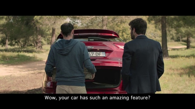 Video Reference: Land vehicle, Vehicle, Car, Automotive exterior, Automotive design, Mid-size car, Mode of transport, Luxury vehicle, Family car, Performance car