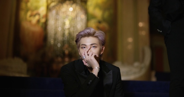 Video Reference: Fun, Mouth, Photography, Singer, Portrait, Performance