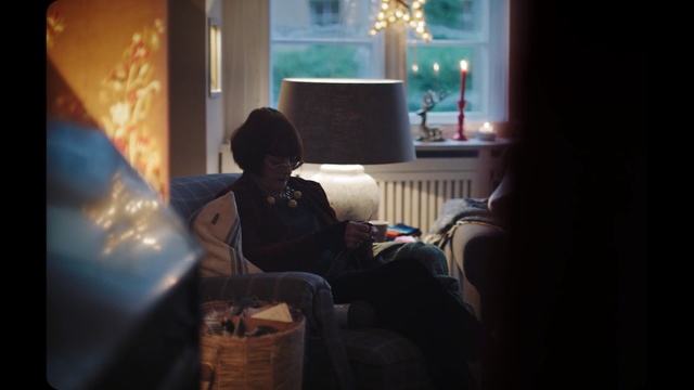 Video Reference: Light, Snapshot, Sitting, Room, Fun, Night, Photography, Electronic device, Window, Furniture