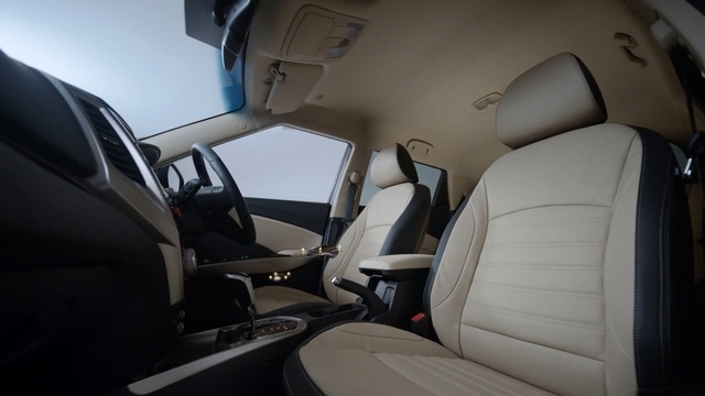 Video Reference: Vehicle, Car, Car seat, Car seat cover, Mid-size car, Head restraint