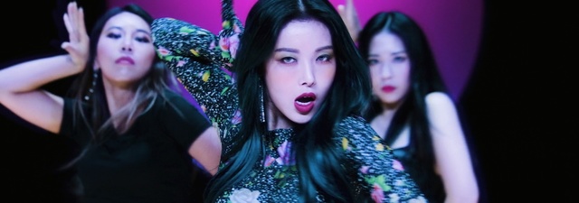 Video Reference: Hair, Purple, Black hair, Beauty, Lady, Lip, Fashion, Fun, Cool, Long hair, Person