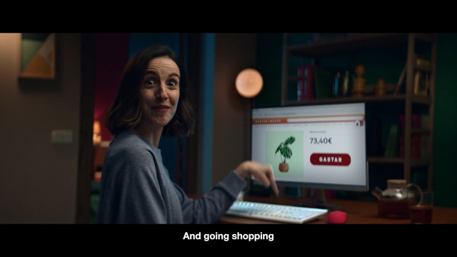 Video Reference: Display device, Media, Technology, Screenshot, Fun, Electronic device, Presentation, Multimedia, Advertising, Person