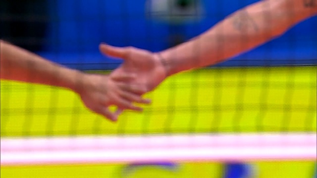 Video Reference: Arm, Hand, Finger, Yellow, Gesture, Thumb, Indoor games and sports, Fun, Muscle, Human leg