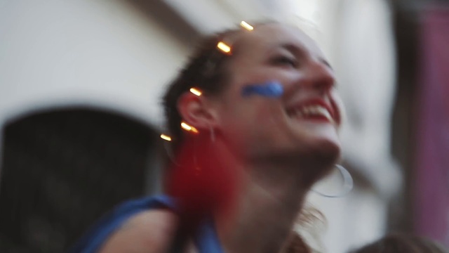 Video Reference: Face, Facial expression, Nose, Eyebrow, Cheek, Head, Fun, Smile, Chin, Lip