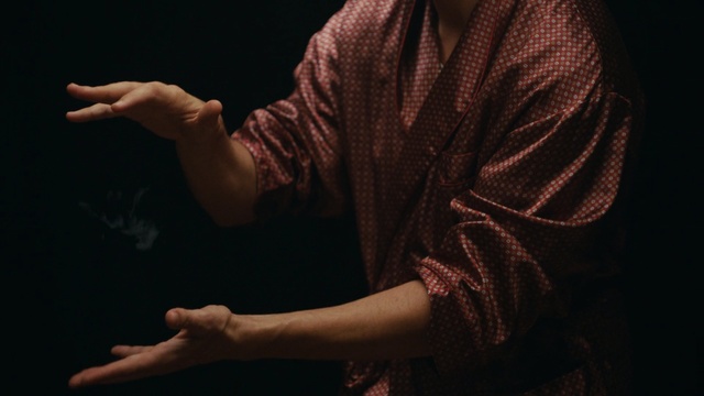 Video Reference: Hand, Arm, Human body, Performance, Finger, Flesh, Darkness, Elbow, Performing arts, Musician, Person