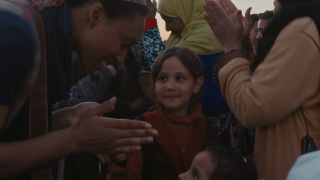 Video Reference: people, crowd, event, girl, interaction, fun, ritual, product, audience, child, Person