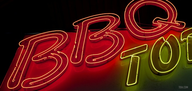 Video Reference: Text, Font, Neon, Neon sign, Electronic signage, Signage, Graphics, Graphic design, Calligraphy