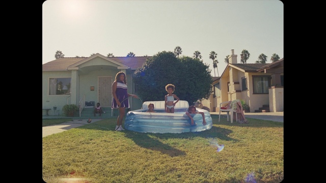 Video Reference: Photograph, Snapshot, House, Grass, Home, Tree, Photography, Summer, Fun, Vacation