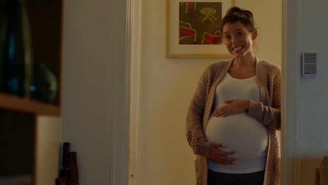 Video Reference: Shoulder, Facial expression, Arm, Room, Standing, Joint, Fun, Mirror, Smile, Human body