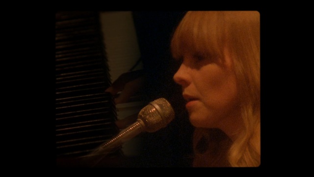 Video Reference: singing, music, darkness, microphone, musician, audio, singer, girl, Person