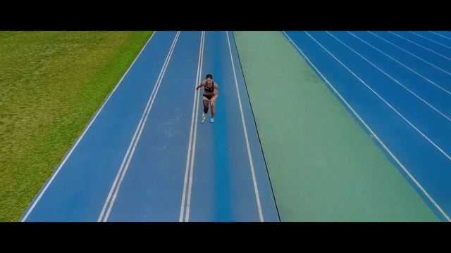 Video Reference: Track and field athletics, Athletics, Sports, Line, Athlete, Individual sports, Recreation, Sport venue, Running, Grass, Sport, Outdoor, Game, Water, Standing, Blue, Holding, Boat, Man, Large, View, Playing, Player, People, Ball, Green, Group, Air, Person, Athletic game, Tennis