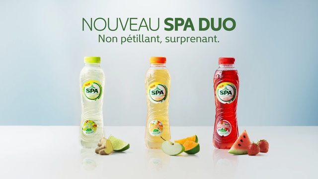 Video Reference: bottle, glass, container, juice, liquid, Person