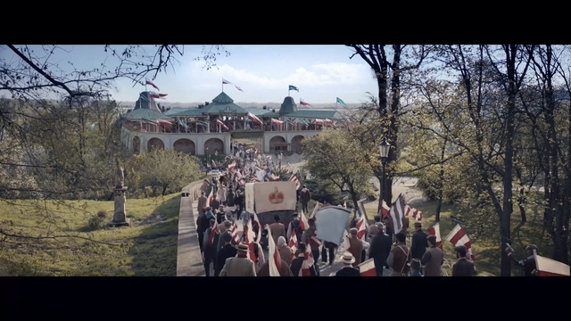 Video Reference: People, Crowd, Landmark, Tree, Tourism, Architecture, Photography, Spring, World, Temple, Person
