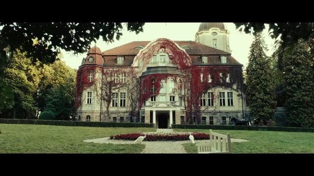 Video Reference: Estate, House, Mansion, Building, Property, Architecture, Home, Manor house, Historic house, Château