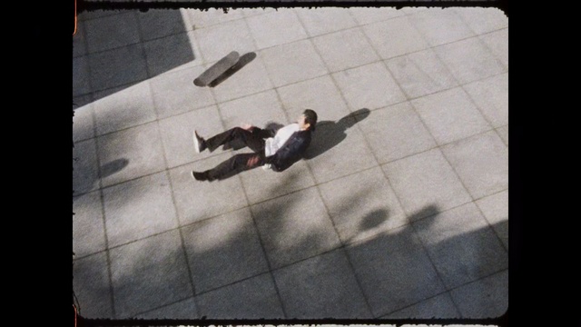 Video Reference: Snapshot, Flip (acrobatic), Sky, Photography, Freestyle walking, Shadow, Square, Street stunts, World