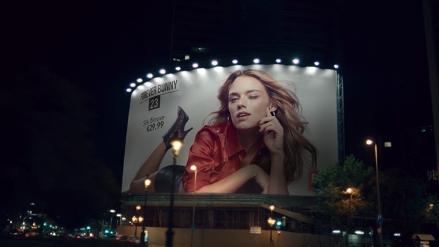 Video Reference: Light, Night, Advertising, Billboard, Beauty, Lighting, City, Technology, Architecture, Photography, Person