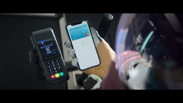 Video Reference: Gadget, Mobile phone, Smartphone, Electronic device, Technology, Communication Device, Portable communications device, Electronics, Feature phone, Photography, Person