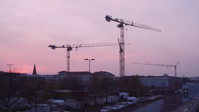 Video Reference: Crane, Sky, Public utility, Tower, Vehicle, Overhead power line, Electricity, City