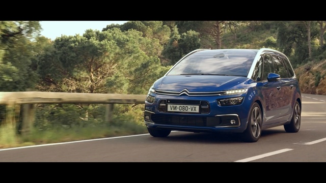 Video Reference: Land vehicle, Vehicle, Car, Citroën c4, Hatchback, Minivan, Automotive design, Compact car, Compact mpv