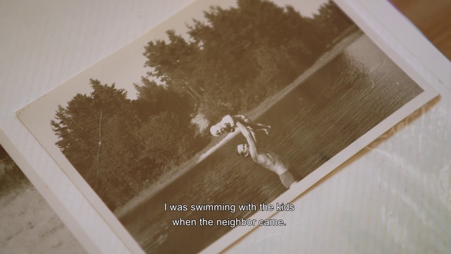 Video Reference: Room, Material property, Ceiling, Wood