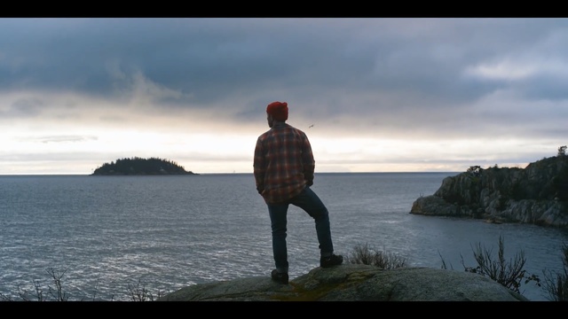 Video Reference: Sea, Coast, Horizon, Sky, Ocean, Water, Calm, Coastal and oceanic landforms, Photography, Cloud, Person